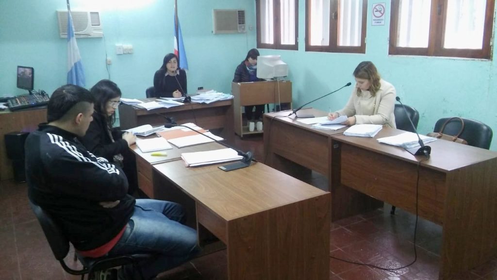 Condenan a un joven a 3 años de prisión efectiva por robos