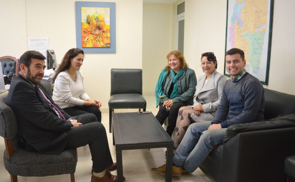 El Dr. de la Rúa recibió la visita de reconocida investigadora colombiana