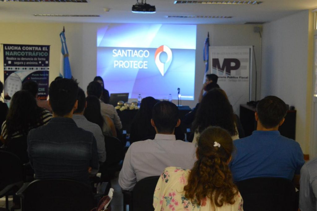 Miembros del MPF se capacitaron en manejo de software para activar botón antipático