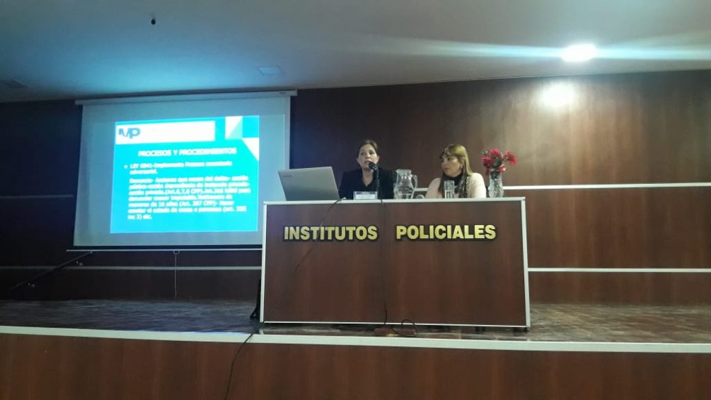 La fiscal Érika Leguizamón brindó una charla sobre abuso sexual infantil
