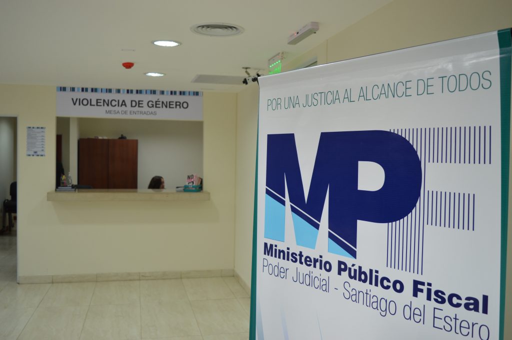 Continuará detenido por golpear a su pareja