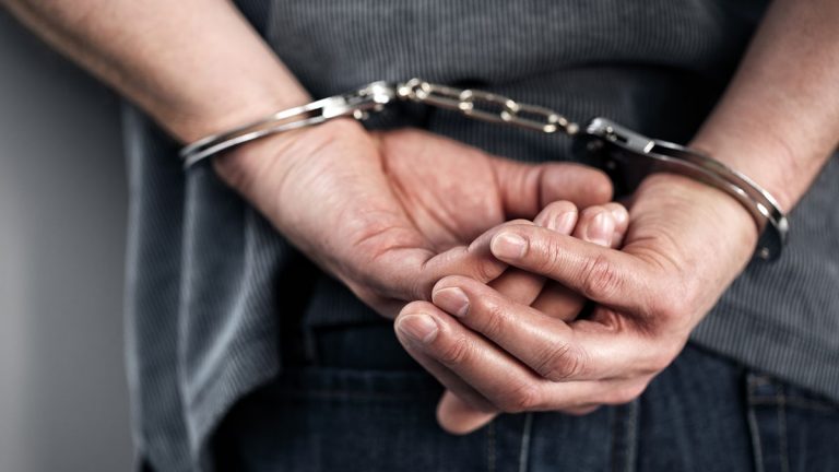 Prisión preventiva para un joven acusado por robo doblemente calificado