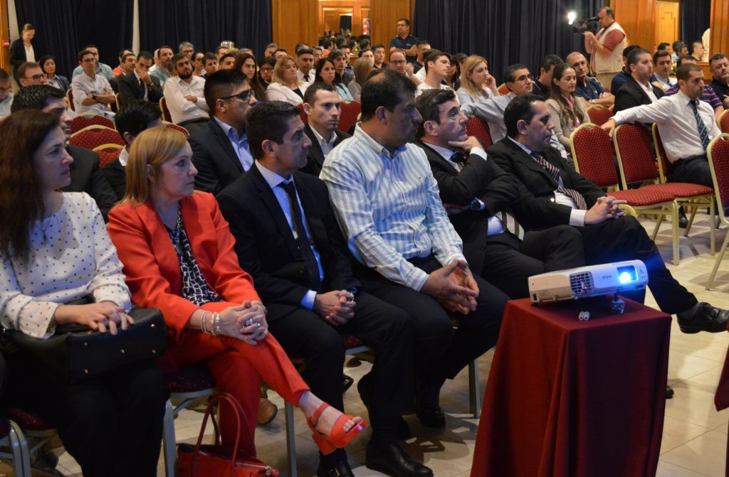 El Fiscal General asistió al Seminario: “Controlando modalidades delictivas en medios de pago”