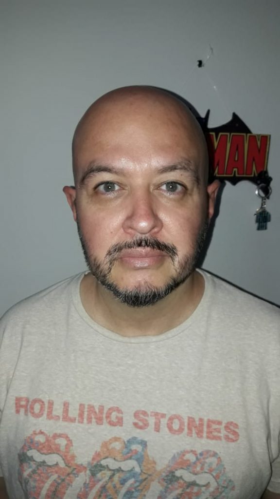 Detuvieron y allanaron el domicilio de organizador de eventos de comics por abuso sexual