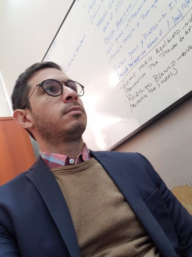 Prisión Preventiva para una madre y su pareja por el abuso sexual de sus hijas menores