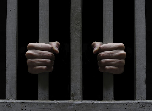 Cámara de apelaciones confirmó la denegatoria de externación de un menor acusado de homicidio simple
