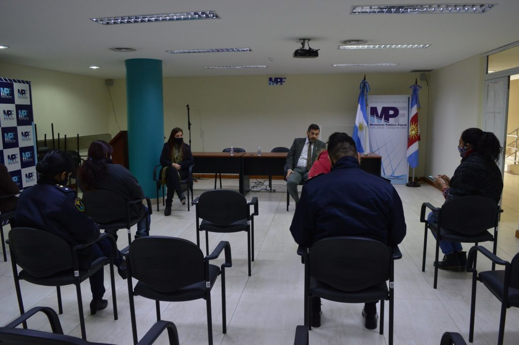 Vecinos del barrio General Paz se reunieron con el Fiscal General de la Provincia y la fiscal coordinadora de Abuso Sexual