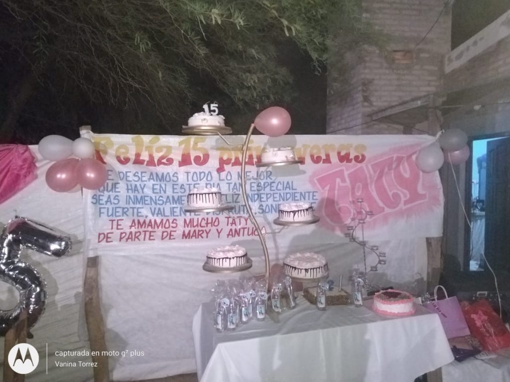 Fiscalía ordenó la aprehensión de más de 100 personas que festejaban un cumpleaños de 15