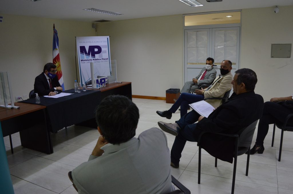 El Fiscal General de la provincia se reunió con integrantes de la “Comisión de Defensa de la Defensa”