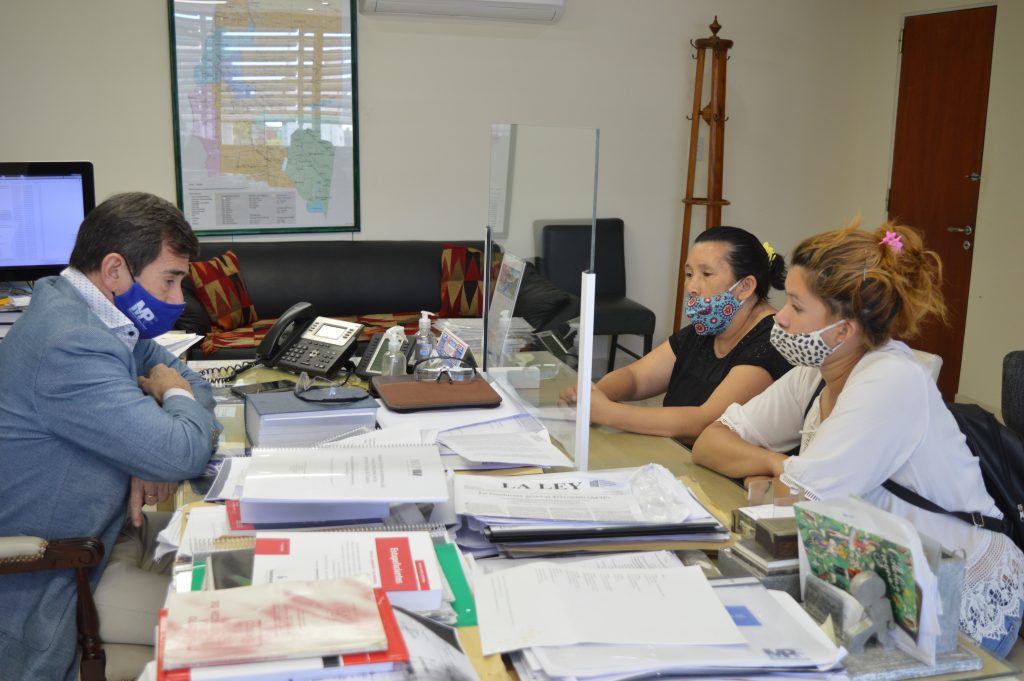 El Fiscal General de la provincia recibió a familiares del joven Román Paz González