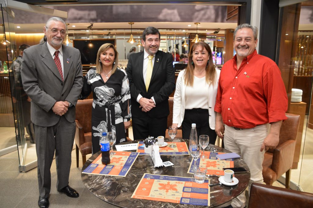 El Fiscal General participó de la vigilia del aniversario de Santiago del Estero
