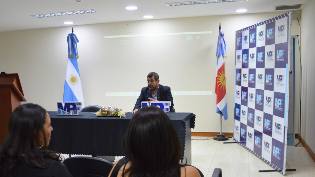 Fiscales asistieron a una capacitación de la DAJuDeCO en el SUM del MPF