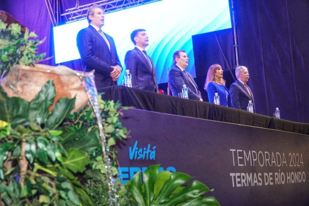 El Fiscal General estuvo presente en la inauguración de temporada turística Termas de Rio Hondo 2024