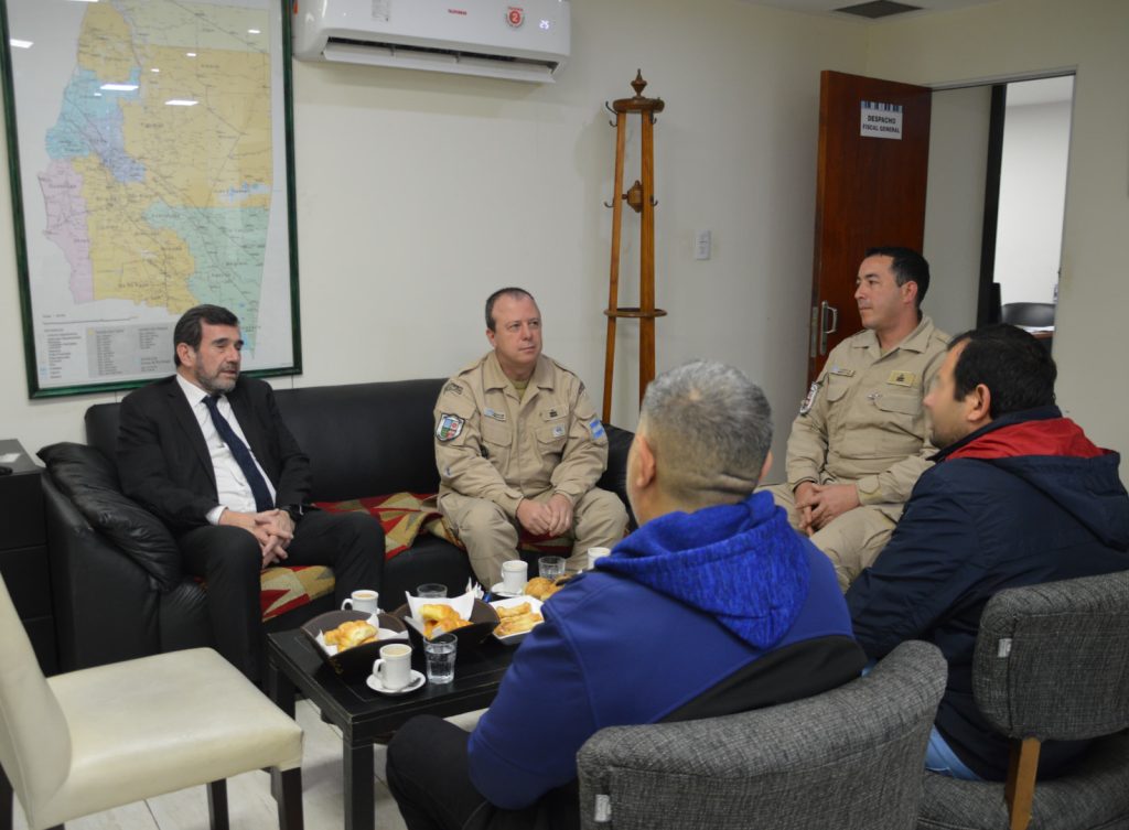 El Fiscal General de la Provincia recibió la visita de autoridades de la Prefectura Naval Argentina